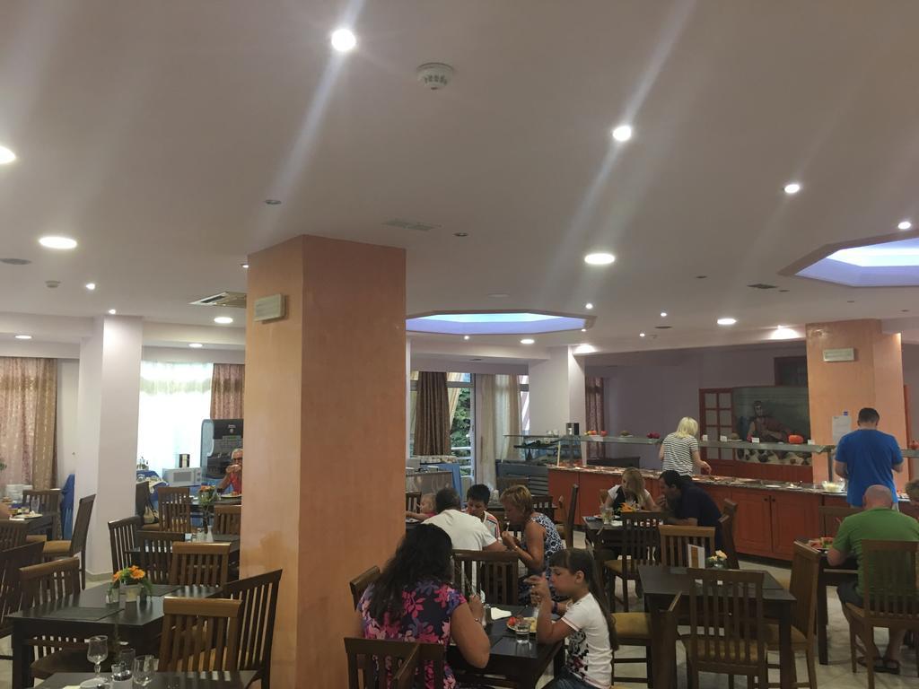 Romantza Mare Koskinou  ภายนอก รูปภาพ