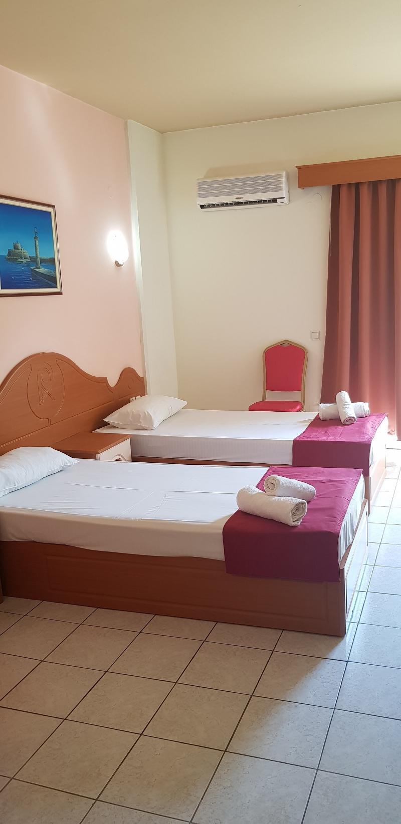 Romantza Mare Koskinou  ภายนอก รูปภาพ